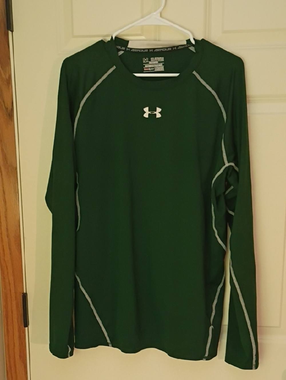 Under Armour Dark Green Long Sleeve Athletic Top with Gray Accents